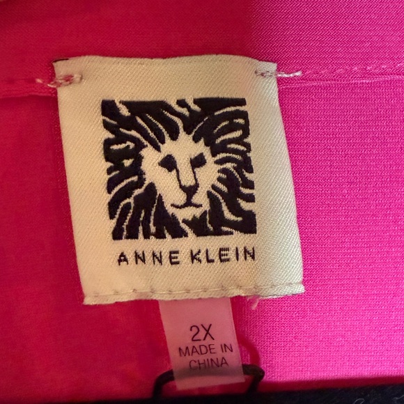 Anne Klein | Women’s Hot Pink Short Sleeve Knit Blouse w/Stretch, Size 2X - Picture 10 of 13